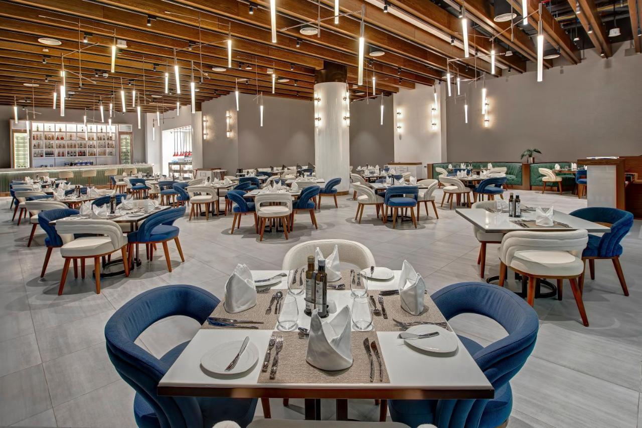 Royal M Al Aqah Beach Resort By Gewan 外观 照片 The restaurant